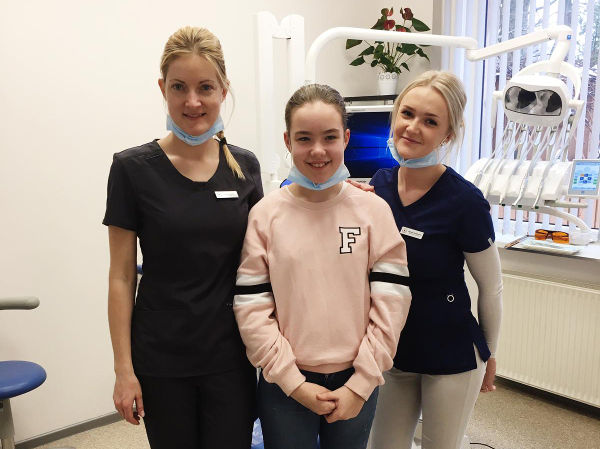 Read more about the article Skolniece Linda ēno zobārstniecībā
